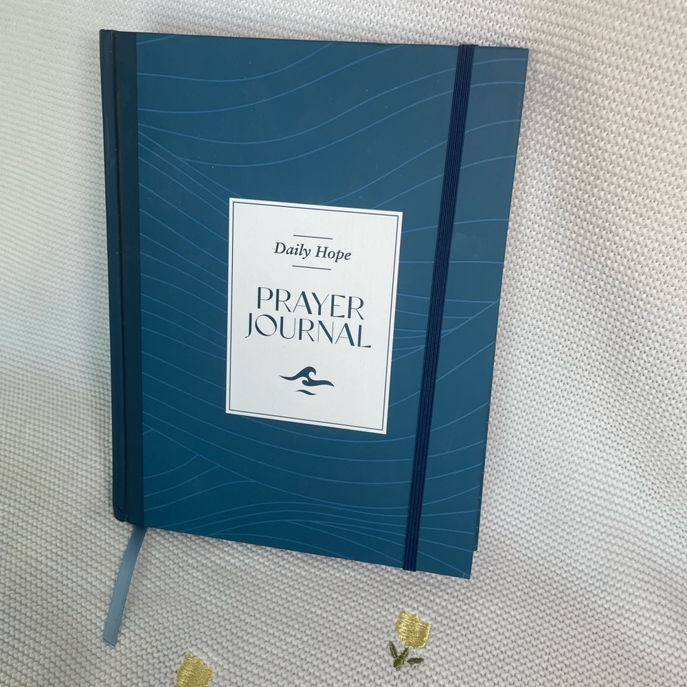 Daily Hope Prayer Journal in Blue